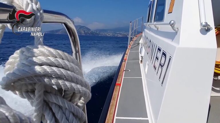 CAOS A PROCIDA –  AI DOMICILIARI L’ASSESSORE ANTONIO CARANNANTE,  E’ ACCUSATO DI  TENTATA ESTORSIONE AGGRAVATA