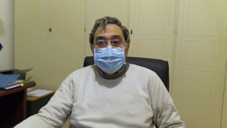 FORIO – LAVORI A MONTICCHIO, L’AVVOCATO ENZO DI MAIO CRITICA LA COLLOCAZIONE DELLA RINGHIERA IN UN’AREA INACCESSIBILE ED INUTILIZZABILE