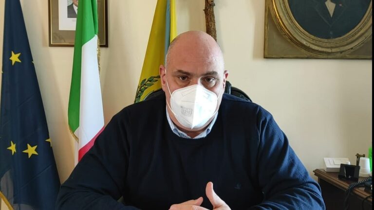 ISCHIA – IL CONSIGLIO COMUNALE (QUASI ALL’UNANIMITA’) APPROVA TUTTI I PUNTI ALL’ORDINE DEL GIORNO