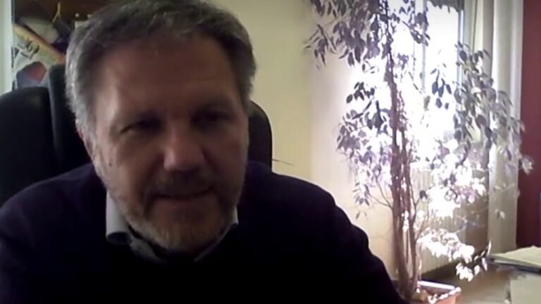 IL DIRETTORE DELL’ASL NA2 NORD D’AMORE A NUVOLA TV: “DOVEROSO METTERE IN SICUREZZA LA SCUOLA ISCHITANA, PER GLI ANZIANI MANCANO LE DOSI DI PFIZER”