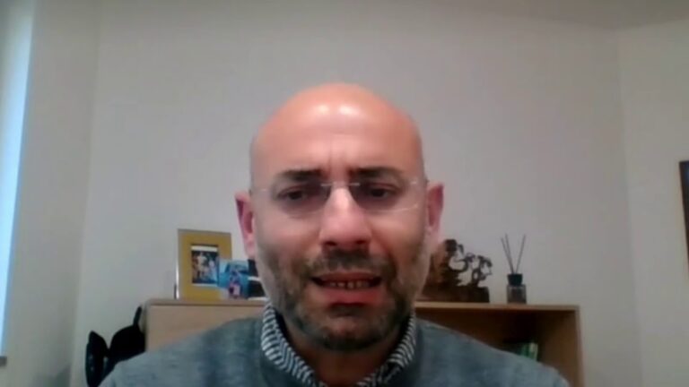 IN CAMPANIA AUMENTANO I CONTAGI NELLE SCUOLE, A SERRARA FONTANA CONTAGI ZERO DALLO SCREENING PERIODICO