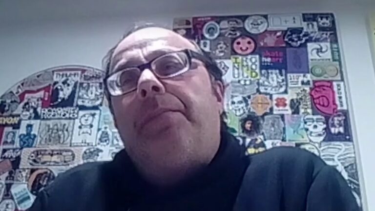 CRISI ECONOMICA E ARTISTI DIMENTICATI DALLO STATO, DIVAMPANO LE POLEMICHE A FORIO DOPO L’AZIONE PROVOCATORIA DI SALVATORE IACONO CHE HA ESPOSTO QUADRI DELLA GALLERIA STREET ART NELLA CHIESA DI SAN SEBASTIANO