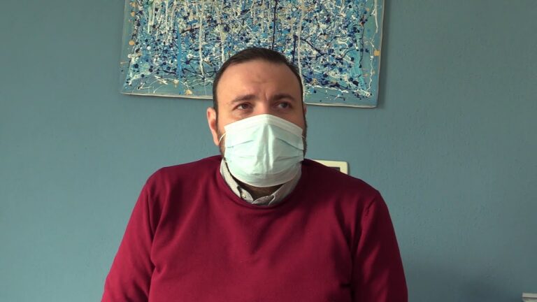 PANDEMIA E RESTRIZIONI HANNO LETTERALMENTE MESSO IN GINOCCHIO IL TEATRO, CORRADO VISONE A NUVOLA TV: “SITUAZIONE TRISTE, E’ TUTTO FERMO DA UN ANNO”