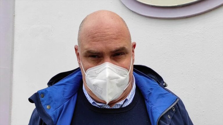 LAVORI METANIZZAZIONE, IL SINDACO DI ISCHIA SUI DISAGI: “HO SENTITO CASTAGNA, AUSPICO UNO SPOSTAMENTO DEI LAVORI NELLE ORE NOTTURNE MA BASTA SCIACALLAGGI”