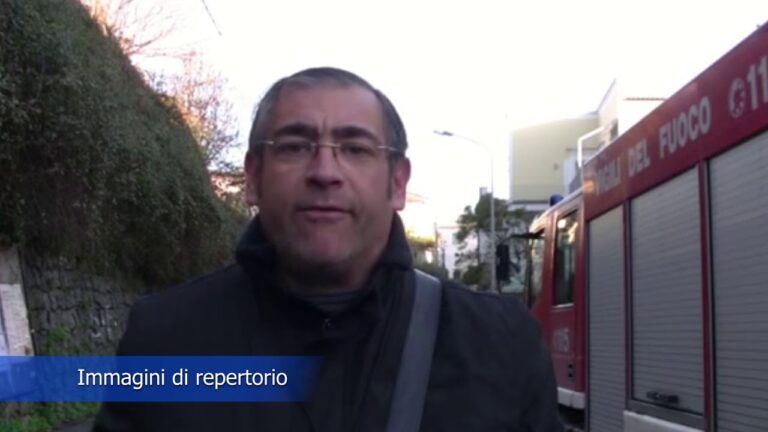 STAMATTINA FRANATO PARTE DEL COSTONE VIA PROVINCIALE PANZA-SUCCHIVO, FORTUNATAMENTE SENZA DANNI A COSE E PERSONE