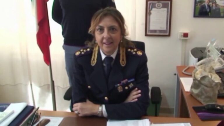 CRONACA – ASSURDO PESTAGGIO AI MARONTI, SETTE DENUNCIATI DAI CARABINIERI. LA POLIZIA ARRESTA UN 20ENNE ISCHITANO PER SPACCIO