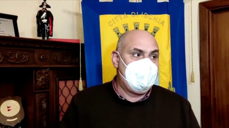 STOP AI LAVORI SU VIA CASTIGLIONE DALLE 7 ALLE 14. ENZO FERRANDINO: “SOLUZIONE UTILE PER METTERE FINE AI DISAGI DEI CITTADINI”