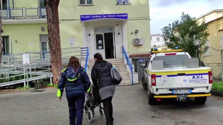 VACCINAZIONI OVER 80. ENZO FERRANDINO: “AD ISCHIA CIRCA 1000 ANZIANI VACCINATI”