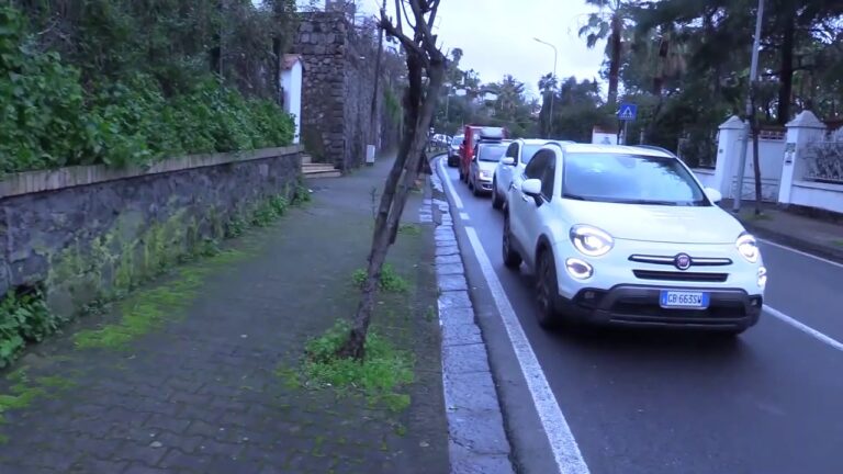 “GRAZIE ALLA BATTAGLIA DEL PCIM-L, AL CASTIGLIONE DALLE ORE 8.00 DEL MATTINO ALLE 14.00 NON CI SARANNO PIU’ LUNGHE FILE DI AUTO IMBOTTIGLIATE NEL TRAFFICO”