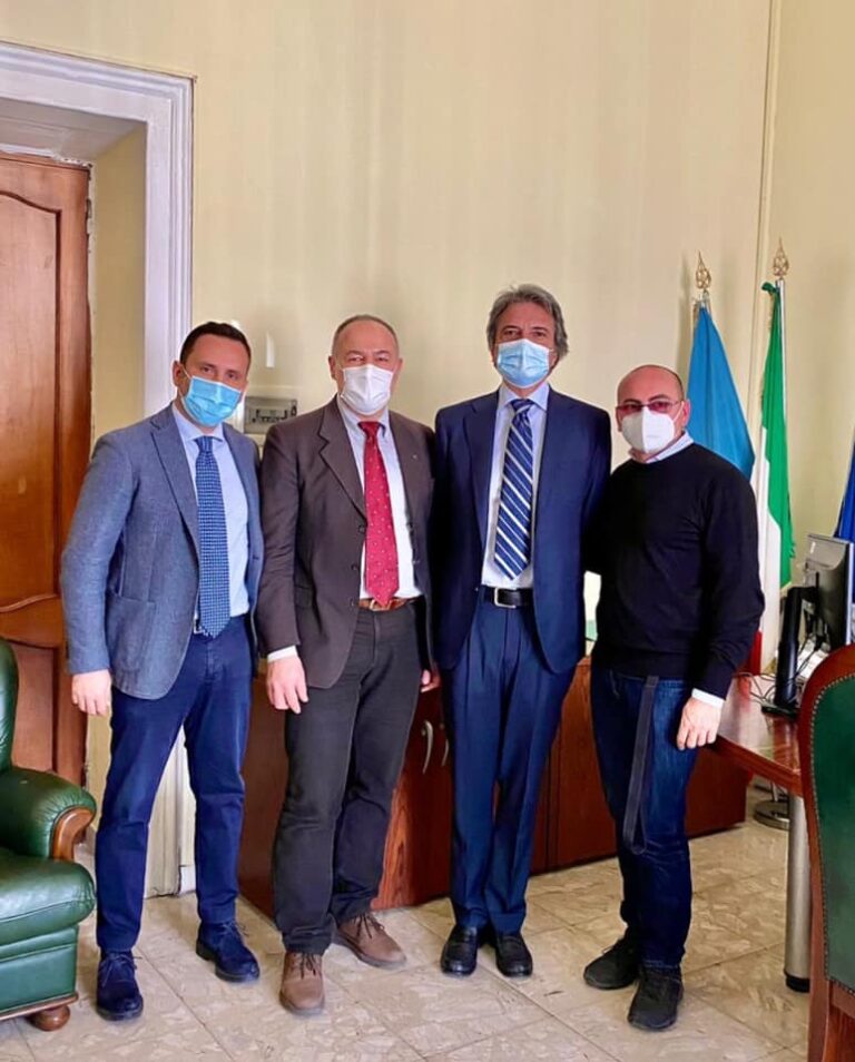 TURISMO – DI MEGLIO INCONTRA L’ASSESSORE REGIONALE: “TUTELARE LE ISOLE DEL GOLFO”