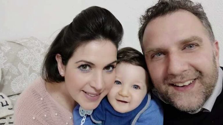 SABATO L’ULTIMO SALUTO AL PICCOLO LEO LA CUI STORIA HA COMMOSSO L’ITALIA INTERA GENNARO SAVIO: L’AMMINISTRAZIONE COMUNALE DI ISCHIA GLI INTITOLI SUBITO UNA STRADA, UNA PIAZZA O ALTRO LUOGO PUBBLICO”