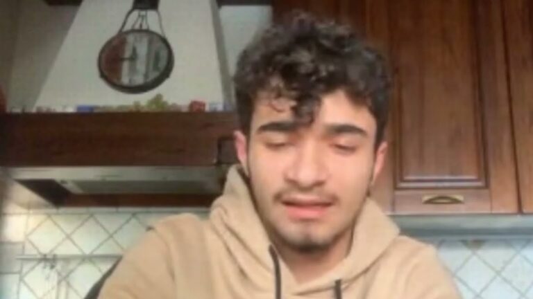 CARENZA DI AULE E DI SPAZI PRESSO L’ISTITUTO SCOLASTICO “TELESE” DI ISCHIA, IL GRIDO DI DOLORE DEGLI STUDENTI: “NON VOGLIAMO PIÙ ASPETTARE”