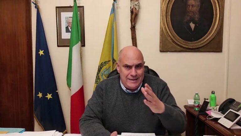 IL SINDACO DI ISCHIA CHIEDE MISURE COERENTI PER LA NOSTRA SITUAZIONE EPIDEMIOLOGICA: “ZONA ROSSA ECCESSIVA”