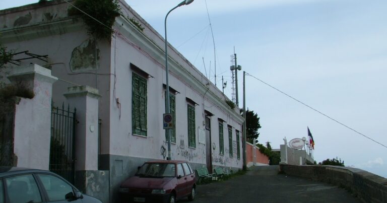 CASAMICCIOLA: EX OSSERVATORIO, SI FIRMA L’ATTO DI TRASFERIMENTO DAL DEMANIO AL COMUNE