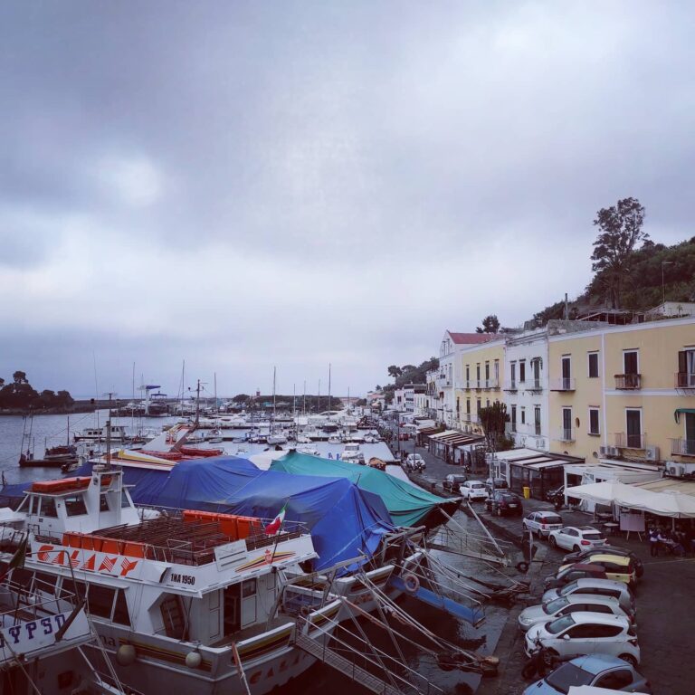 RITORNA LA ZTL SULLA RIVA DESTRA