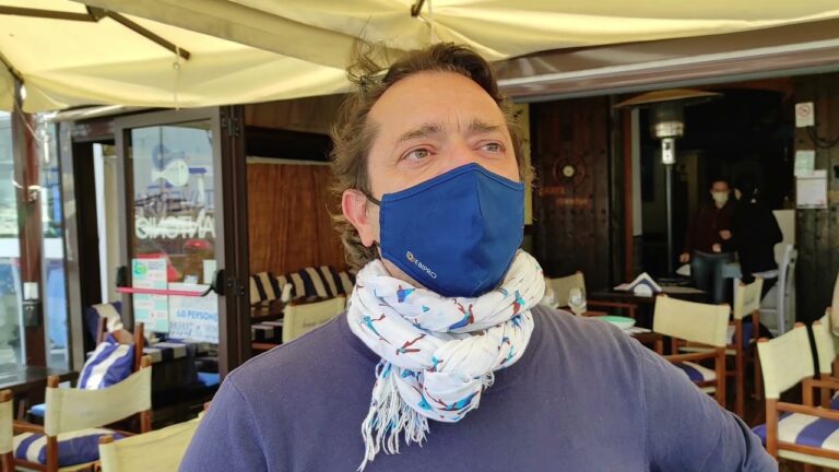 LA ZONA GIALLA AD ISCHIA: RIAPRONO I PRIMI RISTORANTI: “LE RICHIESTE CI SONO, MA LAVORARE SOLO ALL’APERTO CI PENALIZZA”