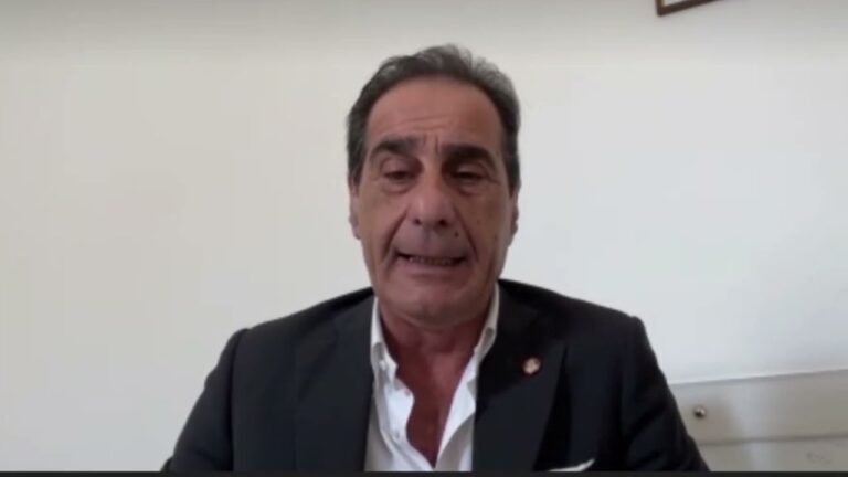 GESTIONE DEL PORTO DI LACCO AMENO, GIACOMO PASCALE: “SITUAZIONE INGARBUGLIATA, STIAMO LAVORANDO AD UNA SOLUZIONE. PER LE CONCESSIONI DEMALIALI CI ATTENIAMO A QUANTO PREVEDE LA LEGGE”