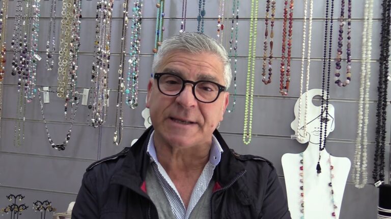 COMMERCIANTI E PARTITE IVA ALLO STREMO SCENDONO IN PIAZZA IN TUTTA ITALIA E ANCHE SULL’ISOLA D’ISCHIA, FRANCESCO PEZZULLO: “SABATO MATTINA ALLE ORE 10.00 TROVIAMOCI TUTTI SUL PIAZZALE DEL SOCCORSO”