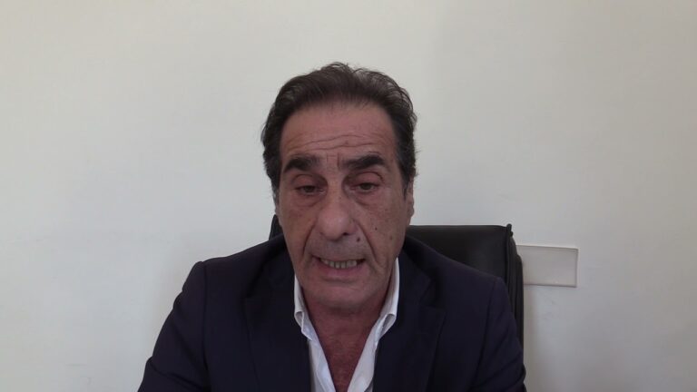 A LACCO A AMENO IN DIRITTURA D’ARRIVO IL COMPLETAMENTO DEI LAVORI DI DIFESA DEL PORTO TURISTICO, GIACOMO PASCALE: “E’ L’OPERA PUBBLICA PIU’ IMPORTANTE DOPO L’EPOCA DI RIZZOLI”