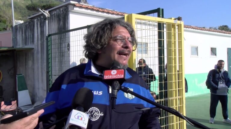 CALCIO. REAL FORIO BATTUTO ALL’ESORDIO DAL NAPOLI UNITED: MISTER LEO: “SODDISFATTO IN PARTE DELLA PRESTAZIONE, INCIDE ANCHE LA PREPARAZIONE DI QUESTA STAGIONE ANOMALA”