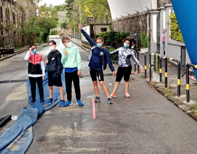 AL “DUATHLON RAGAZZI” DI CASTELLAMARE DI STABIA TRE GIOVANI ATLETI ISOLANI ALL’ESORDIO