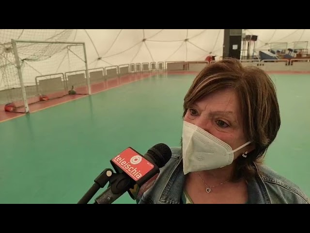 LE SOMMINISTRAZIONI GIORNALIERE SULL’ISOLA POSSONO ANCHE AUMENTARE. LA DIRETTRICE DEL DISTRETTO ROSSETTI: “GLI ISCHITANI DEVONO PRENOTARSI”