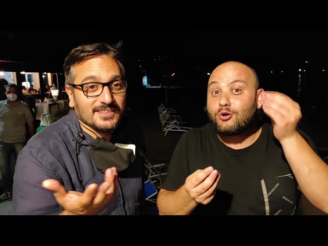 UN SUCCESSO PER “ISCHIA RIPAR…TIAMO”, GLI ARTISTI DI MADE IN SUD E DELLA ELLEGI’ SPETTACOLI RIPARTONO (GRATIS) DA UN PIAZZALE DELLE ALGHE GREMITO