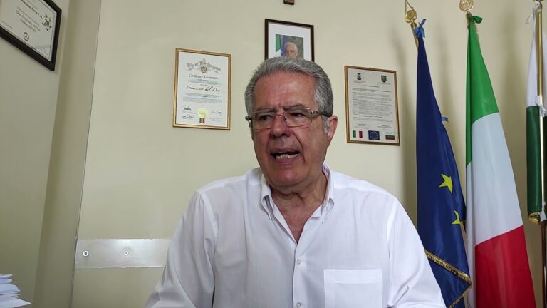 LAVORI PUBBLICI A FORIO, IL SINDACO DEL DEO: “POSSIAMO ESSERE PIU’ CHE SODDISFATTI, I RITARDI CAUSATI DAGLI SPOSTAMENTI CHIESTI DAGLI OPERATORI”