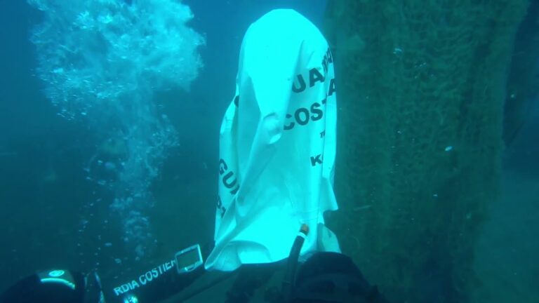 AD ISCHIA L’ULTIMA USCITA PUBBLICA DELL’AMMIRAGLIO PETTORINO.  LA GUARDIA COSTIERA LANCIA LA CAMPAGNA “RETI FANTASMA 2021” E PRESENTA UN NUOVO PROGETTO DI SOSTENIBILITA’ AMBIENTALE