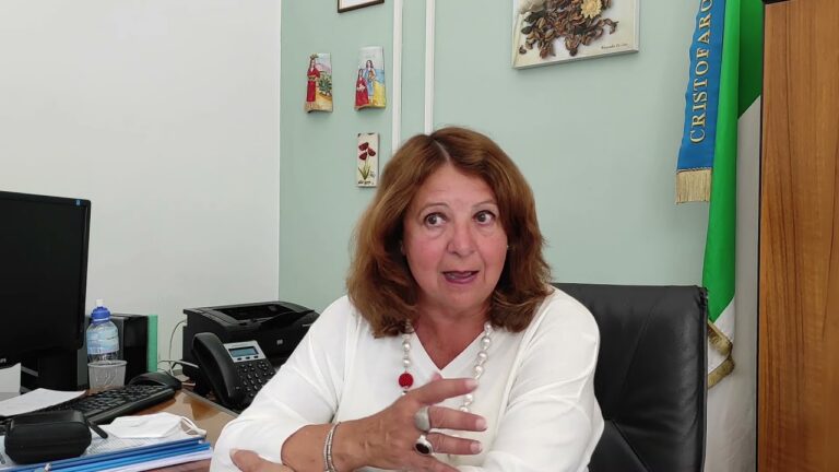 IL BILANCIO DI FINE ANNO SCOLASTICO DELLA DIRIGENTE DI GUIDA: “RISULTATI IMPORTANTI RAGGIUNTI DAL CRISTOFARO MENNELLA, PER IL PROSSIMO ANNO NON VOGLIAMO CHIUSURE”