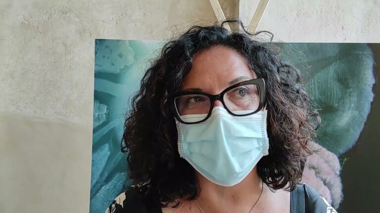 “INCANTO NEL BLU”, MARINA VIOLA PRESENTA AD ISCHIA IL SUO LIBRO SULLE 29 AREE MARINE PROTETTE ITALIANE: “QUANDO BEN ORGANIZZATE LE AMP TUTELANO IL MARE E CREANO ECONOMIA”