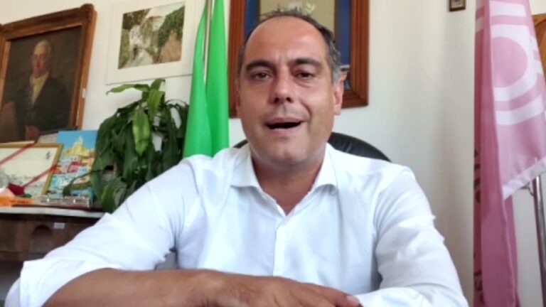 PROCIDA,  LA SAGRA DEL MARE SI FARA’!  AL G20 DELLA CULTURA C’ERA ANCHE DINO AMBROSINO: “NEL 2022 DRAGHI VERRA’ A TROVARCI, SPERO ANCHE MATTARELLA”