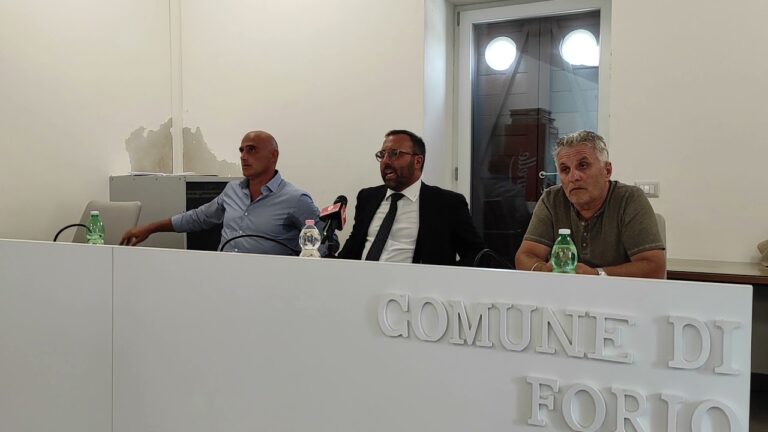 CALCIO – IL REAL FORIO PRESENTA IL NUOVO PROGETTO CON L’INGRESSO IN SOCIETA’ DI AMATO: “NON CI PONIAMO LIMITI, FONDAMENTALE RIACCENDERE LA PASSIONE A FORIO”