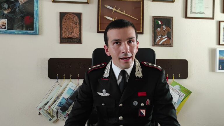 ALLARME TRUFFE AGLI ANZIANI ANCHE SULL’ISOLA D’ISCHIA. IL CAPITANO MITRIONE: “ATTENZIONE A FINTI CORRIERI E FINTI CARABINIERI CHE CHIEDONO SOLDI, CHIAMATE IL 112”