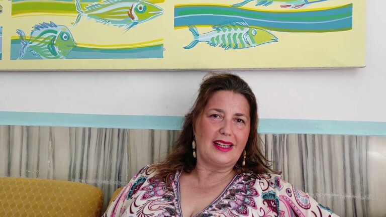 L’ESTATE DI SANT’ANGELO TRA PIENONE E TURISMO DI QUALITA’, ELENA DI IORIO: “LAVORIAMO DI PIU’ DELL’ANNO SCORSO E POSSIAMO ARRIVARE AD OTTOBRE”