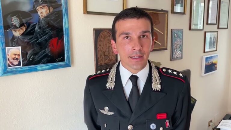 ARRESTATI DUE TRUFFATORI DI ANZIANI: AVEVANO RUBATO 15MILA EURO, BLOCCATI A CASAMICCIOLA DOPO UN INSEGUIMENTO DAL CAPITANO DEI CARABINIERI MITRIONE