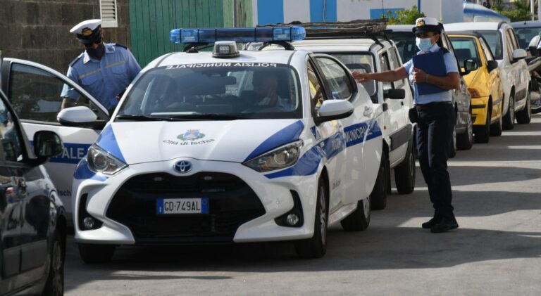 AFFITTANZE TURISTICHE, ANCORA CONTROLLI DELLA POLIZIA MUNICIPALE DI ISCHIA
