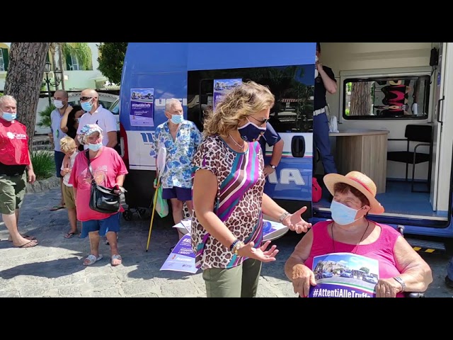 LA POLIZIA CONTINUA SULL’ISOLA  L’ATTIVITA’ DI SENSIBILIZZAZIONE DEGLI ANZIANI PER SCONGIURARE LE TRUFFE: MAI DARE SOLDI O APRIRE A PERSONE SCONOSCIUTE E NON ACCETTARE PACCHI MAI ORDINATI”