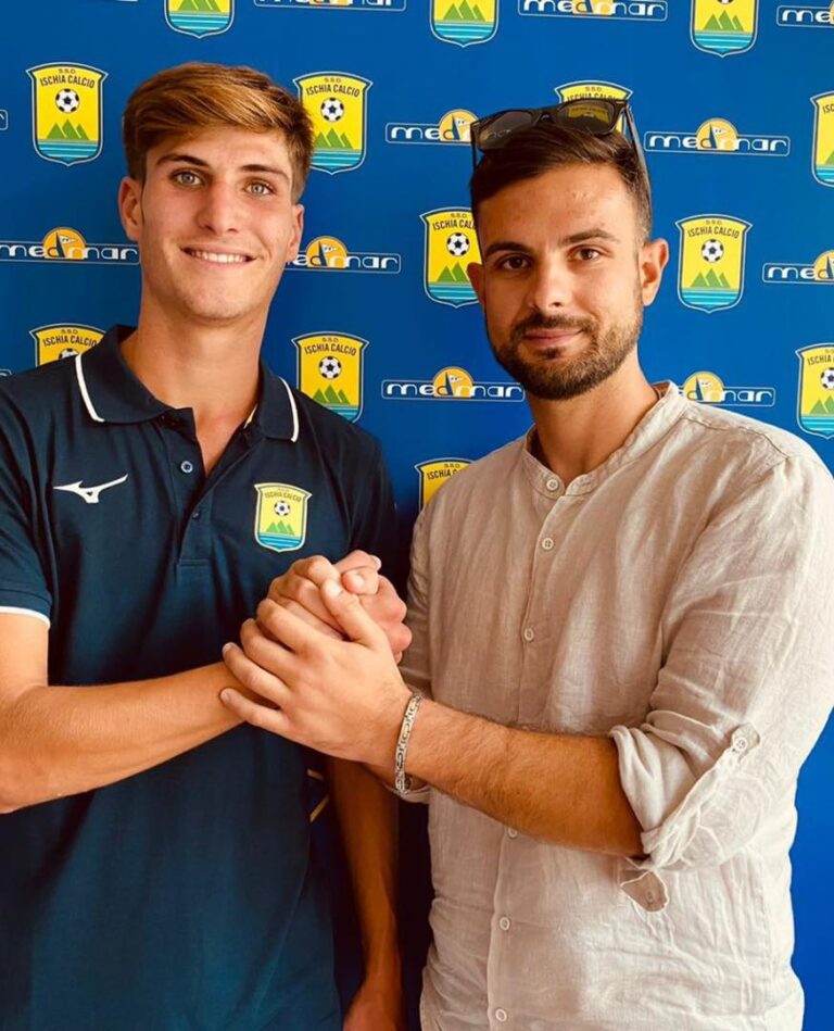 CALCIO – RICCARDO MONTANINO FIRMA CON L’ISCHIA