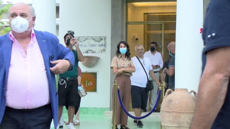 AL VIA IL PREMIO ISCHIA, APERTURA CON IL MONDO DELLO SPORT: AL REGINA ISABELLA LA STORIA DI IRMA TESTA, BRONZO A TOKYO 2020. DOMANI LA CERIMONIA CON LE CONSEGNE DEI PREMI, TANTISSIMI GLI OSPITI