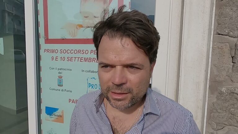 STAMATTINA A FORIO SI E’ CONLCUSA LA DUE GIORNI DEL CORSO DI PRIMO SOCCORSO PEDIATRICO REALIZZATO DALL’ASSOCIAZIONE SALVAGENTE ITALIA, L’AUGURIO DI VITO MANNA DELLA PROLOCO SCENTONE: “SPERIAMO PRESTO DI ORGANIZZARE NUOVI CORSI”