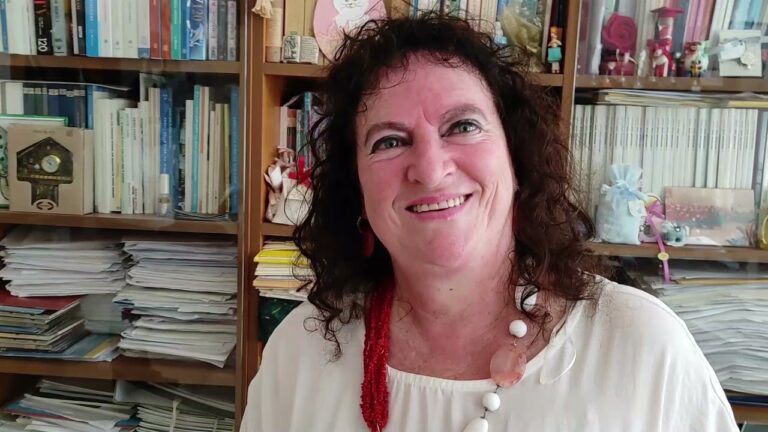 LA SCUOLA RIPARTE! ALLA SCOTTI DI ISCHIA L’ACCOGLIENZA DEI NUOVI STUDENTI: LEZIONI IN PRESENZA E IN SICUREZZA