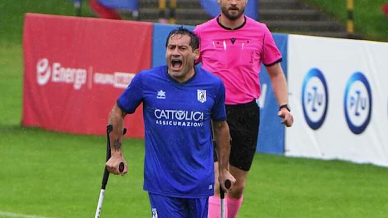 SFUMA IL SOGNO EUROPEO, L’ITALIA DI CALCIO AMPUTATI ELIMINATA AI QUARTI DALLA RUSSIA. A NUVOLA TV GIANNI SASSO E FRANCESCO MESSORI RACCONTANO LA LORO ESPERIENZA AZZURRA A CRACOVIA