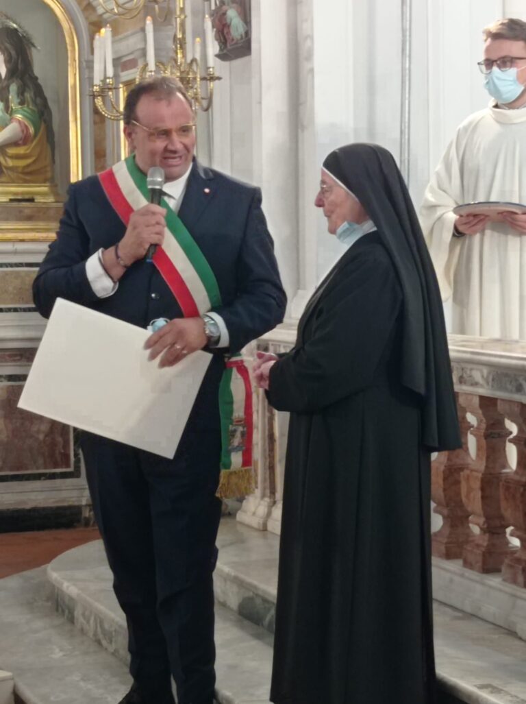 CASAMICCIOLA – CONFERITA A SUOR EDDA LA CIVICA BENEMERENZA