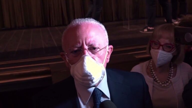 ELEZIONI COMUNALI – DE LUCA SCARICA I 5 STELLE: NON SONO DETERMINANTI NE’ A LIVELLO LOCALE NE’ A LIVELLO NAZIONALE