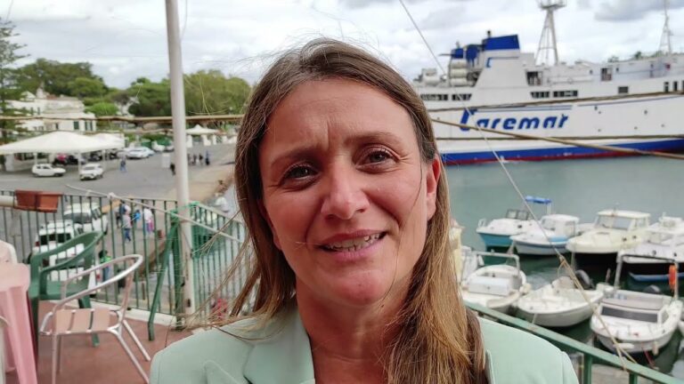 LA POLITICA SI FA DONNA. CARMEN CRISCUOLO: “CONTENTA PER IRENE IACONO, LE DONNE SEMPRE PIU’ PROTAGONISTE DELLA POLITICA, ANCHE SULL’ISOLA”