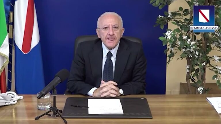 L’IPOCRISIA E L’INADEGUATEZZA DEI NO GREEN PASS: ANCHE L’ISOLA SI INTERROGA SULLE MOTIVAZIONI DELLA PROTESTA DAVANTI AL 90% DI POPOLAZIONE VACCINATA E I CONTAGI QUASI AZZERATI