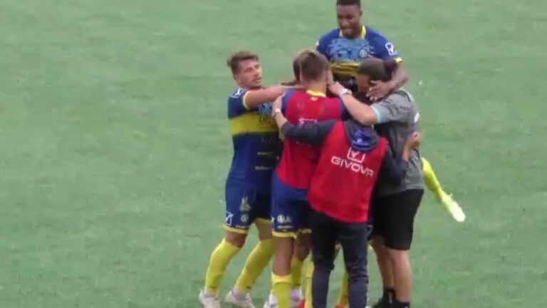 PESANTE SCONFITTA PER IL BARANO IN CASA DEL NAPOLI UNITED: FINISCE 5 A 1 PER LA SQUADRA DI MARADONA JUNIOR