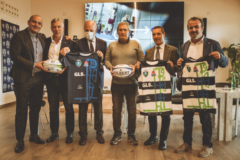 AMATORI NAPOLI RUGBY – “TRASPORTIAMO AMBIZIONI FINO ALLA META”