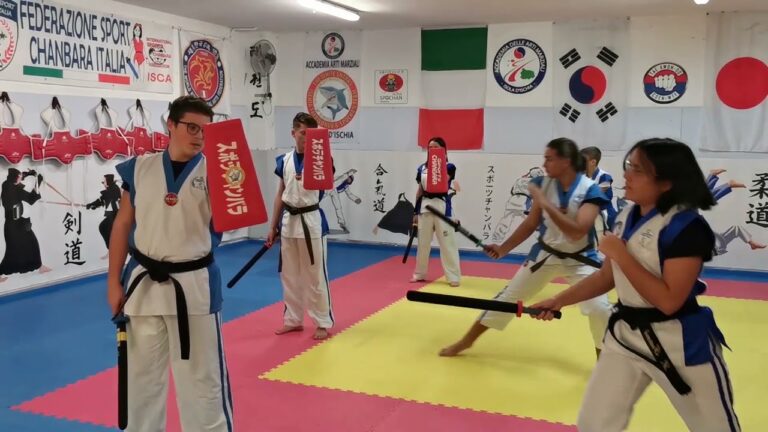 ORGOGLIO ISCHITANO NEL CHANBARA: 4 TITOLI ITALIANI, 4 SECONDI POSTI E 1 TERZO POSTO. L’ACCADEMIA ARTI MARZIALI ISCHIA SESTA SOCIETA’ IN ITALIA